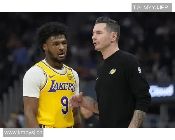 夸梅坚定认为詹姆斯无论何时都应首发即使年迈依旧不可动摇